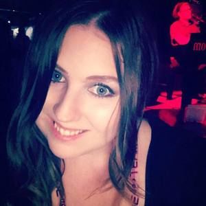 Meet your Posher, Leanne